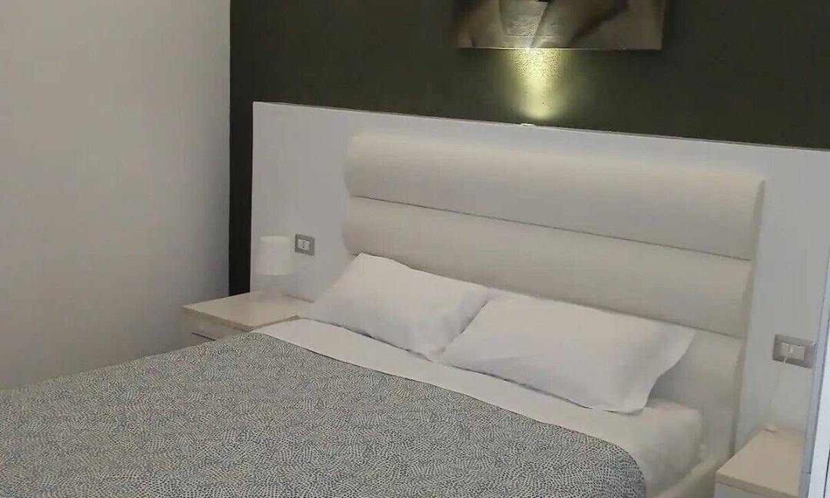 Historical Downtown Salerno Apartment | Deluxe apartment 2 historic center of Salerno near boarding and parking