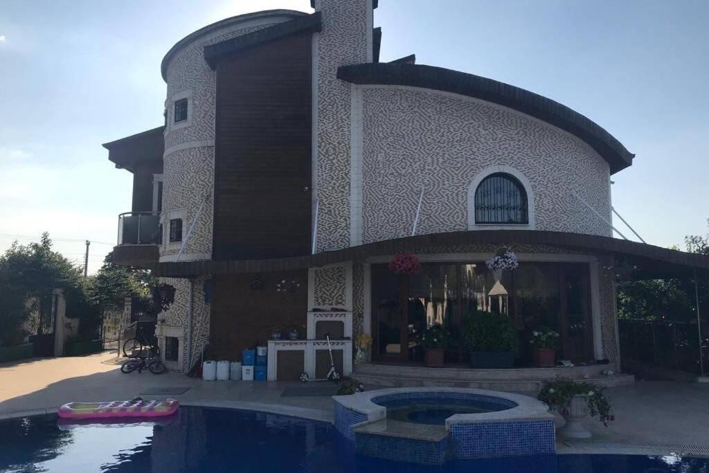Cinarcik Villa | Eşsiz deniz manzaralı villa.