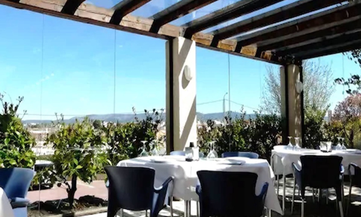 Calderon Hotel | El Tollo Hotel