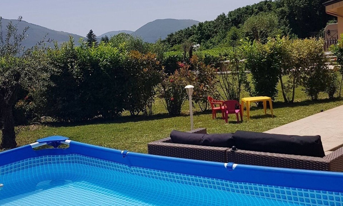 Avellino Villa | elegant and comfortable villa in the city in a private park surrounded by greenery.