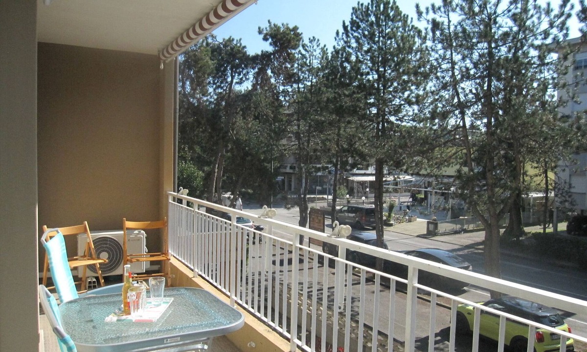 Grado Pineta Apartment | Enjoy the sun from our lovely terrace - Beahost
