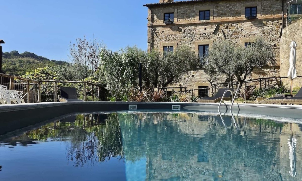 Castel d'Arno Villa | FARMHOUSE WITH PANORAMIC POOL IN PERUGIA/ASSISI IDEAL FOR GROUPS FOR 22 PLACES