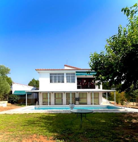 Sanlucar la Mayor House | Finca Azafrán - Chalet con piscina privada