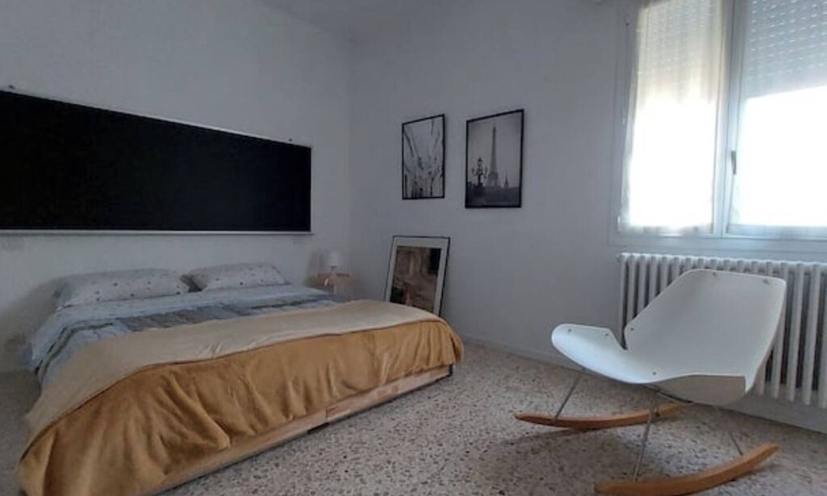 Bergamo Apartment | "Flora" apt for family+ Free parking