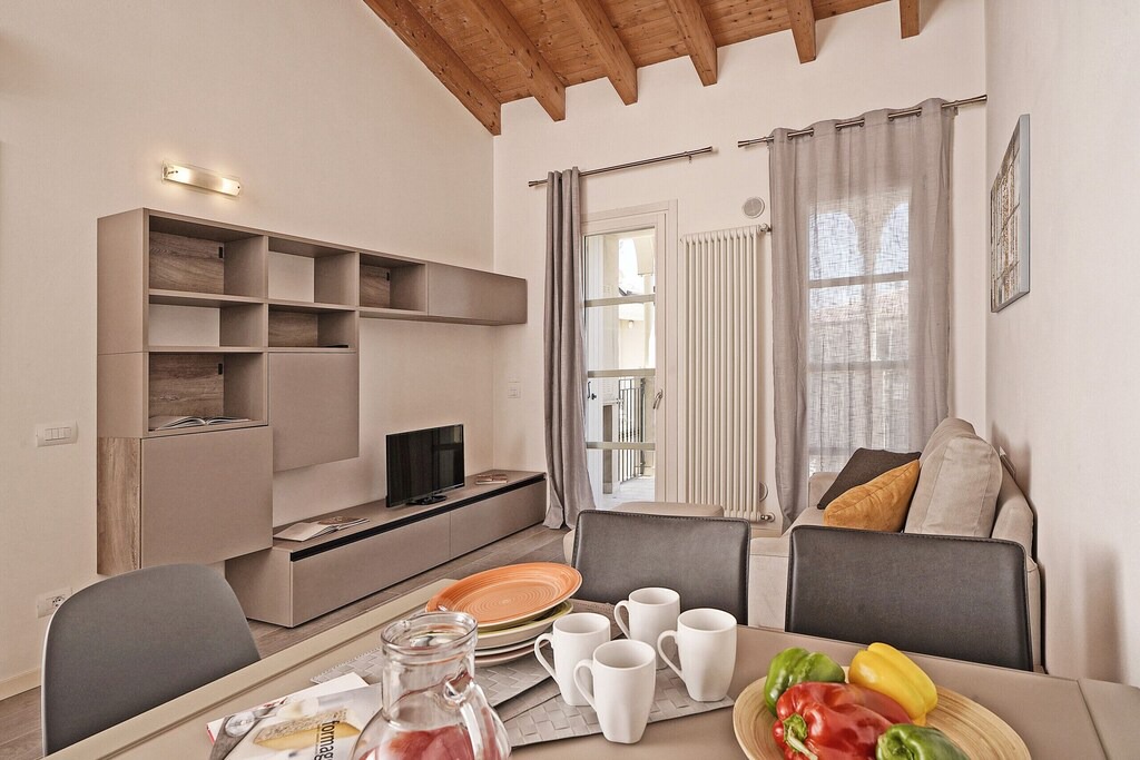 Toscolano Maderno Apartment | Gardagate - Corte Fasanella 47