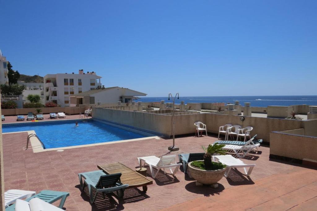 Almadraba-Canyelles Apartment | Global Immo 3166 Dallas I