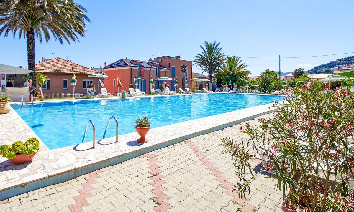 Pietra Swimming | Pietra Ligure