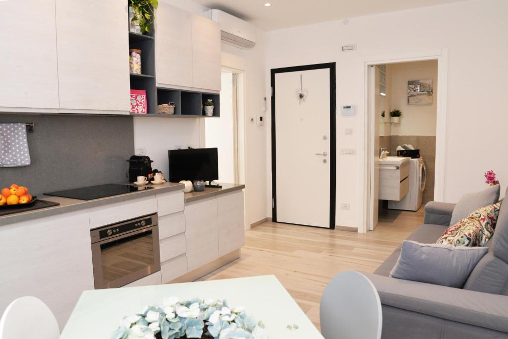 Tavernerio Apartment | GrigioPerla