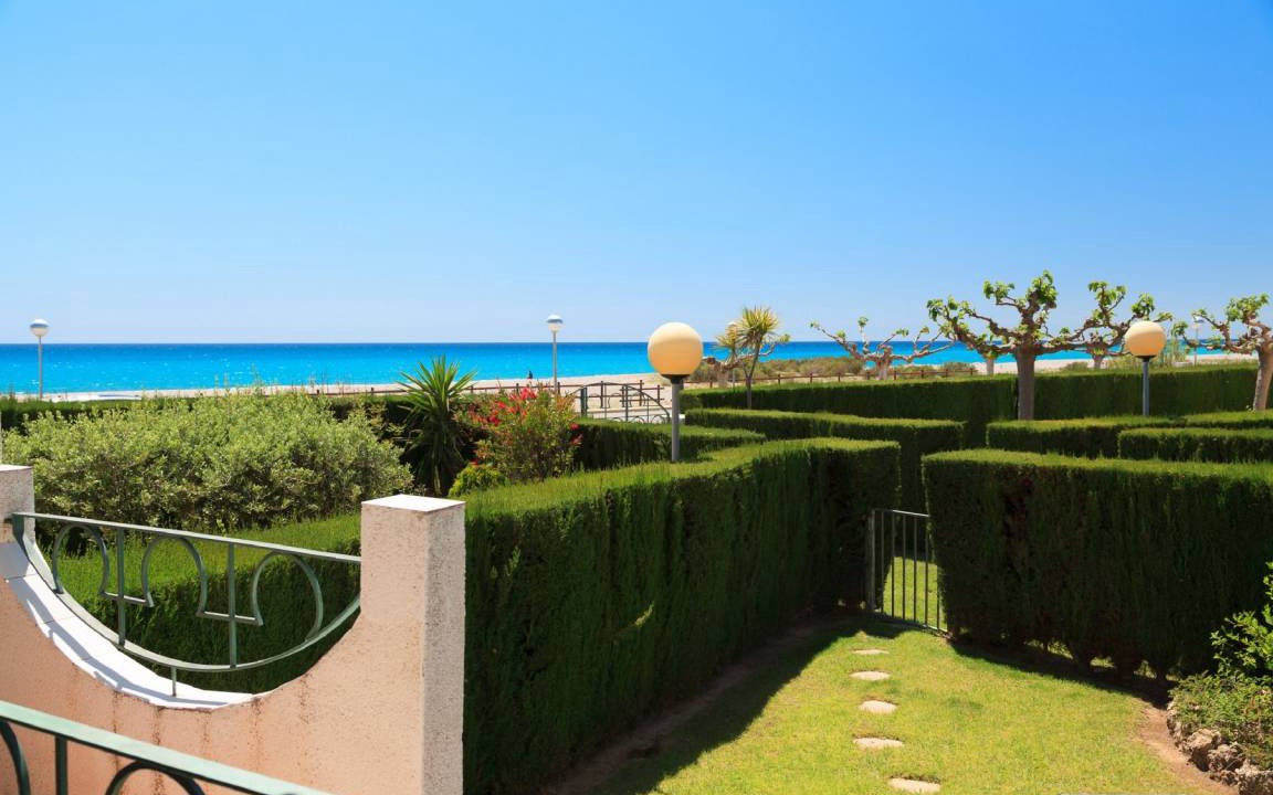 L'Hospitalet de l'Infant House | H308-332 UHC ARENAL FAMILY COMPLEX