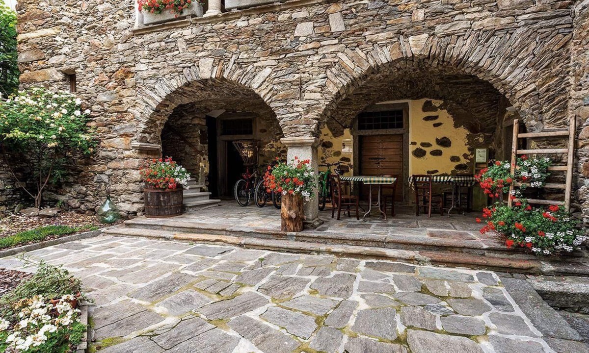 Borgomezzavalle House | Holiday apartment Viganella for 6 - 10 persons with 5 bedrooms - Holiday house