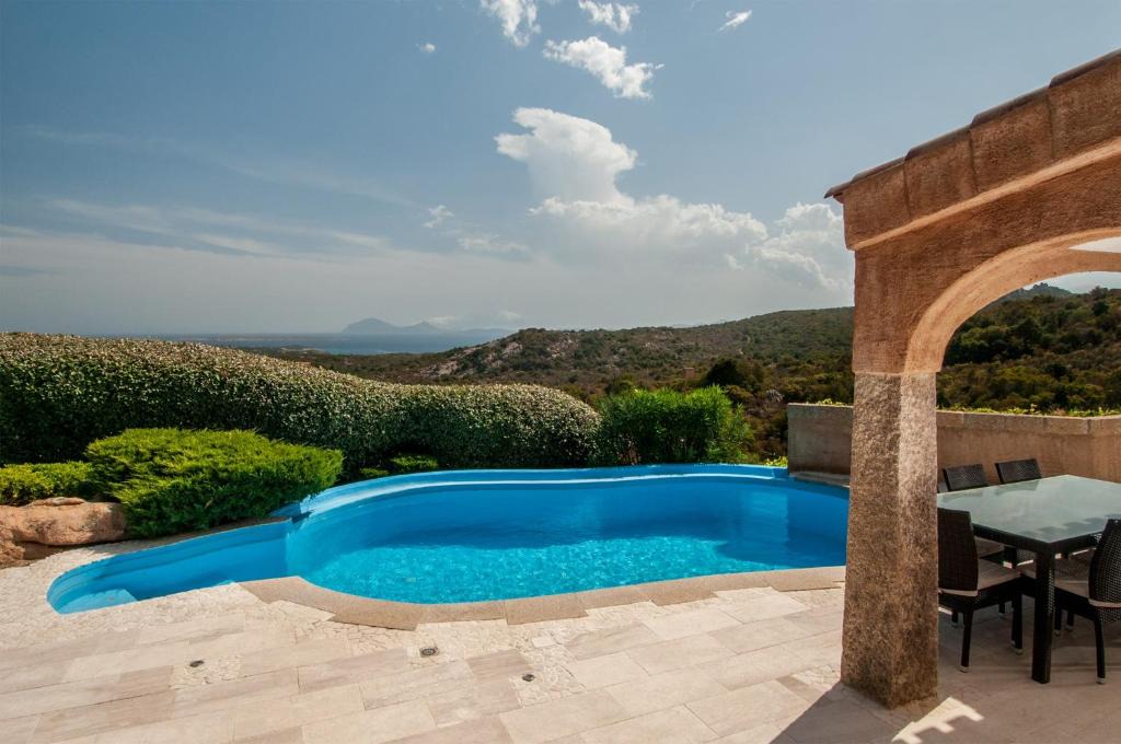 Abbiadori Apartment | Holiday home in Arzachena 30344