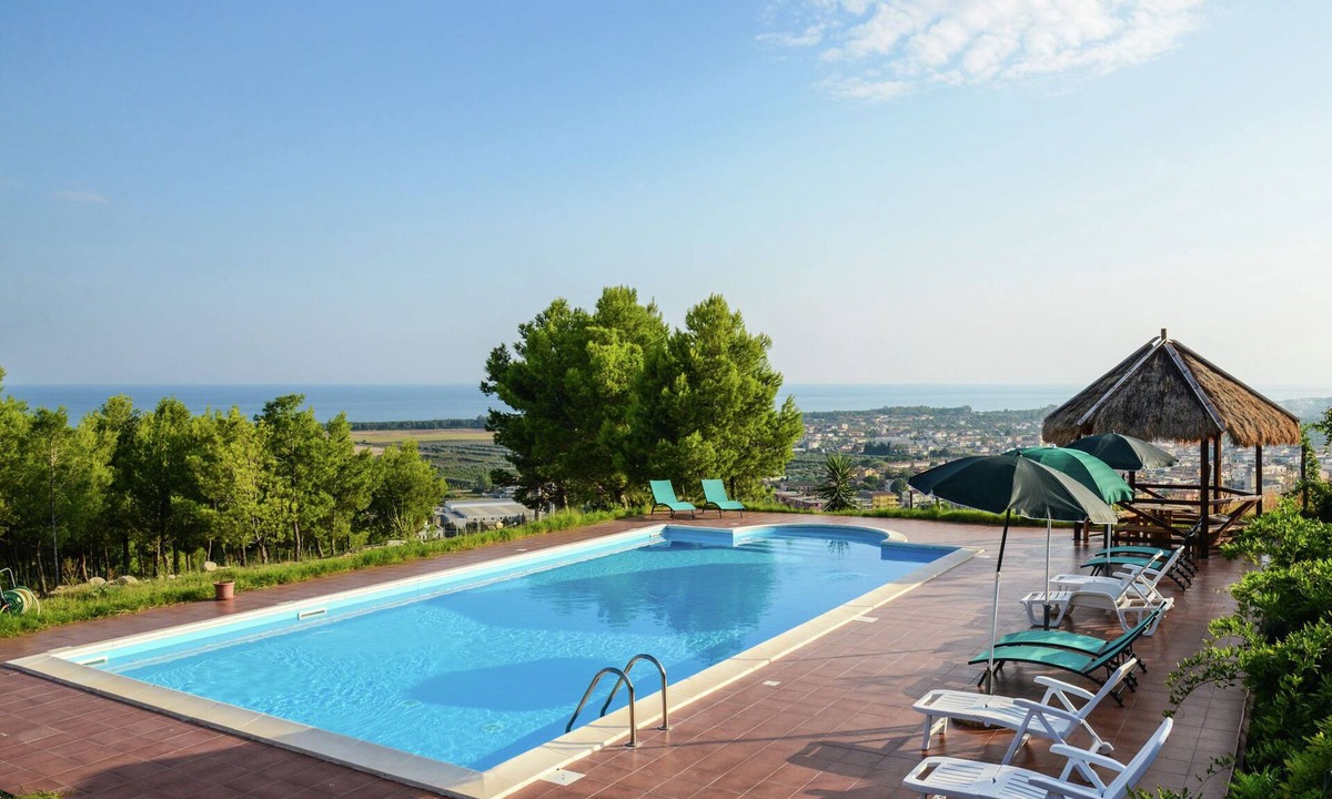 Holiday Cropani Marina Swimming | Cropani Marina