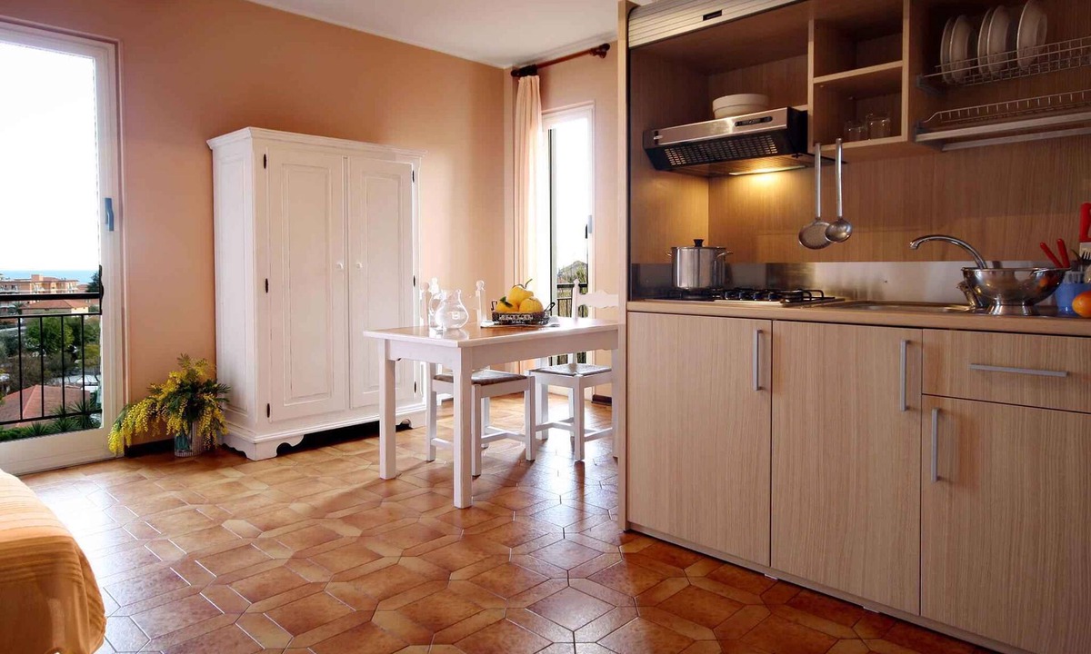 San Bartolomeo al Mare Apartment | Holiday apartment with air conditioning and WiFi