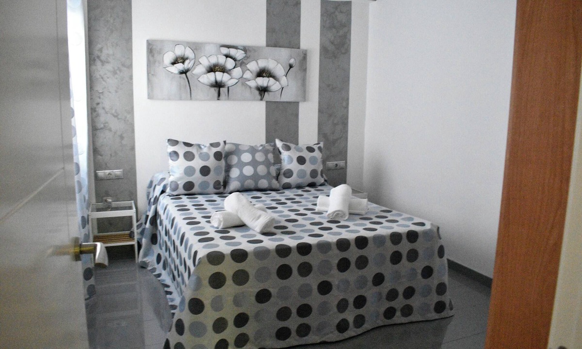 Distrito Noroeste Apartment | Homerez - Charming Apartment in Córdoba 76 m²