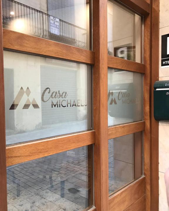 Mora d'Ebre Hostel | Hostal Casa Michaels