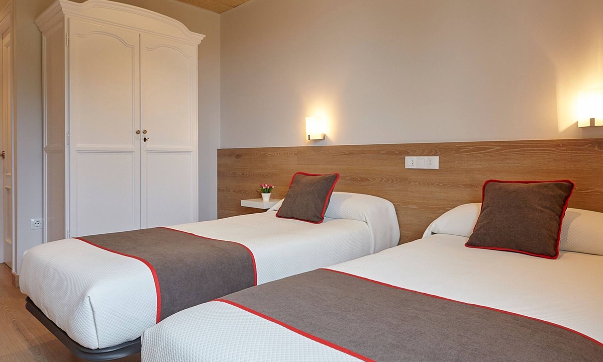 Cervera Hostel | Hostal Nobadis