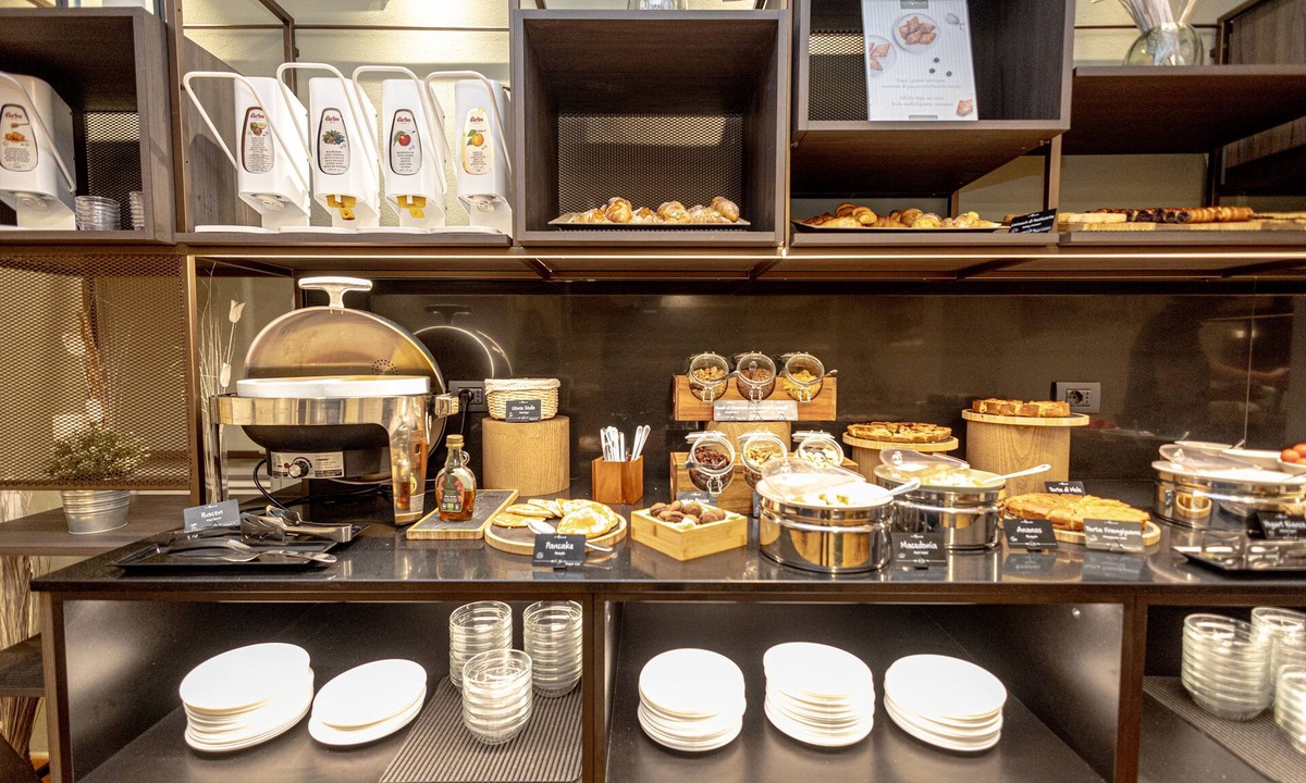 Novara Hotel | Hotel Cavour by LVG Hotel Collection