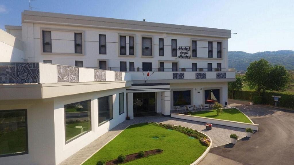 Hotel | Artena