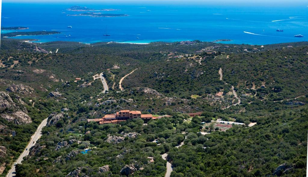 San Pantaleo Hotel | Hotel Rocce Sarde