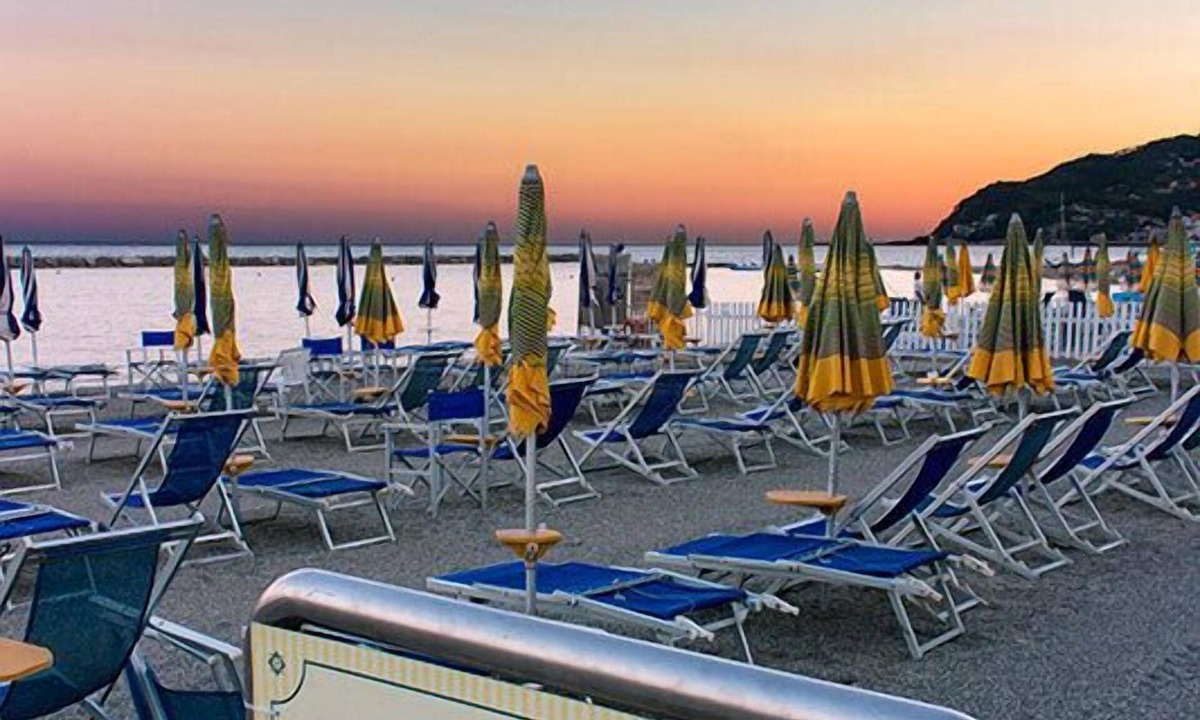 San Bartolomeo al Mare Hotel | Hotel Villa San Giuseppe