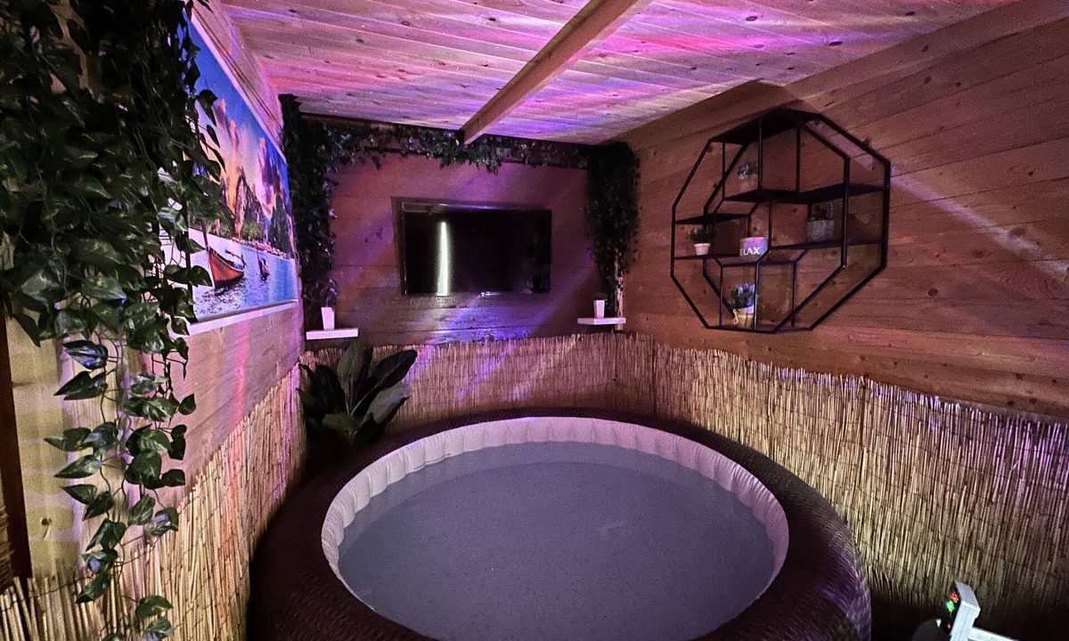 Quartiere XXII Collatino Apartment | House Garden Spa