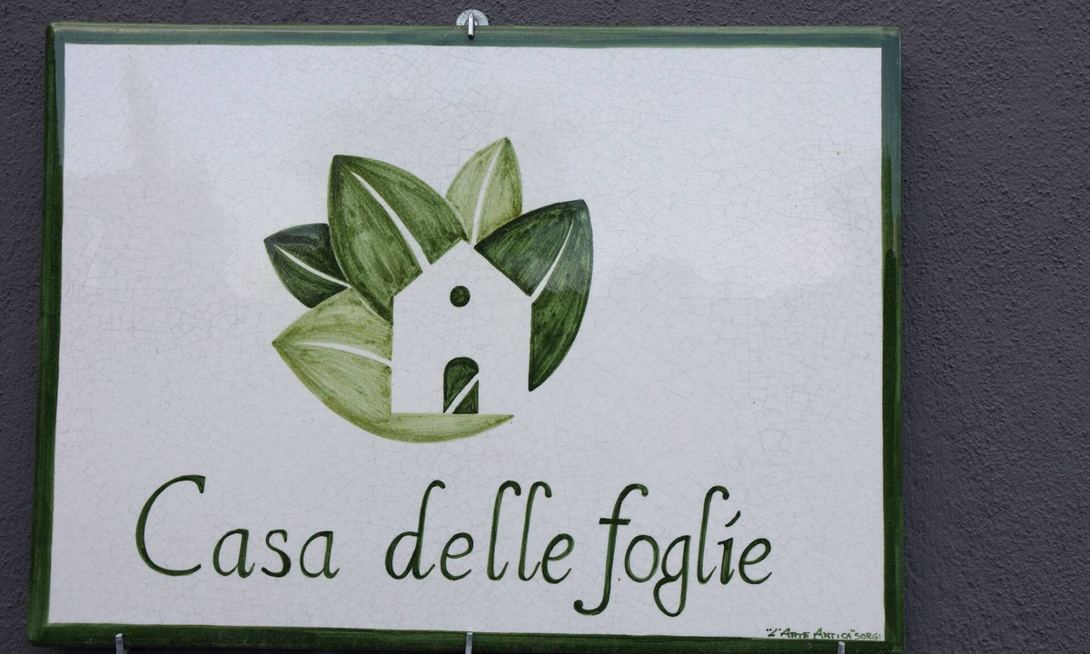 San Giovanni la Punta Villa | "House of the Leaves"