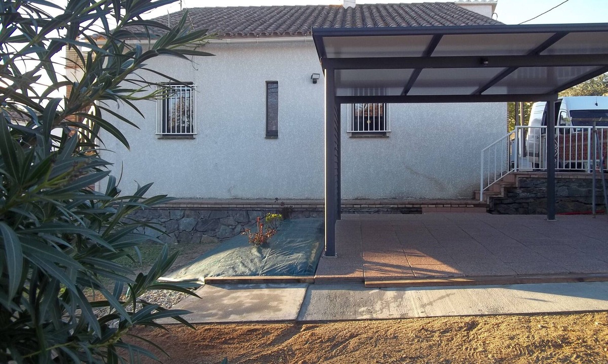 El Mas Bosca House | House up to 6 people with large garden
