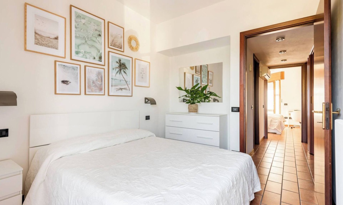 Porto Santa Margherita House | House with big private Garden - 2 min walk to center/10 to Beach/1h drive Venice