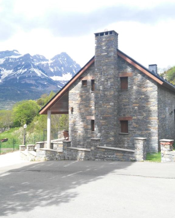 Hoz de Jaca Ski Chalet | Hoz de Jaca, Casa Mas Mañanas.
