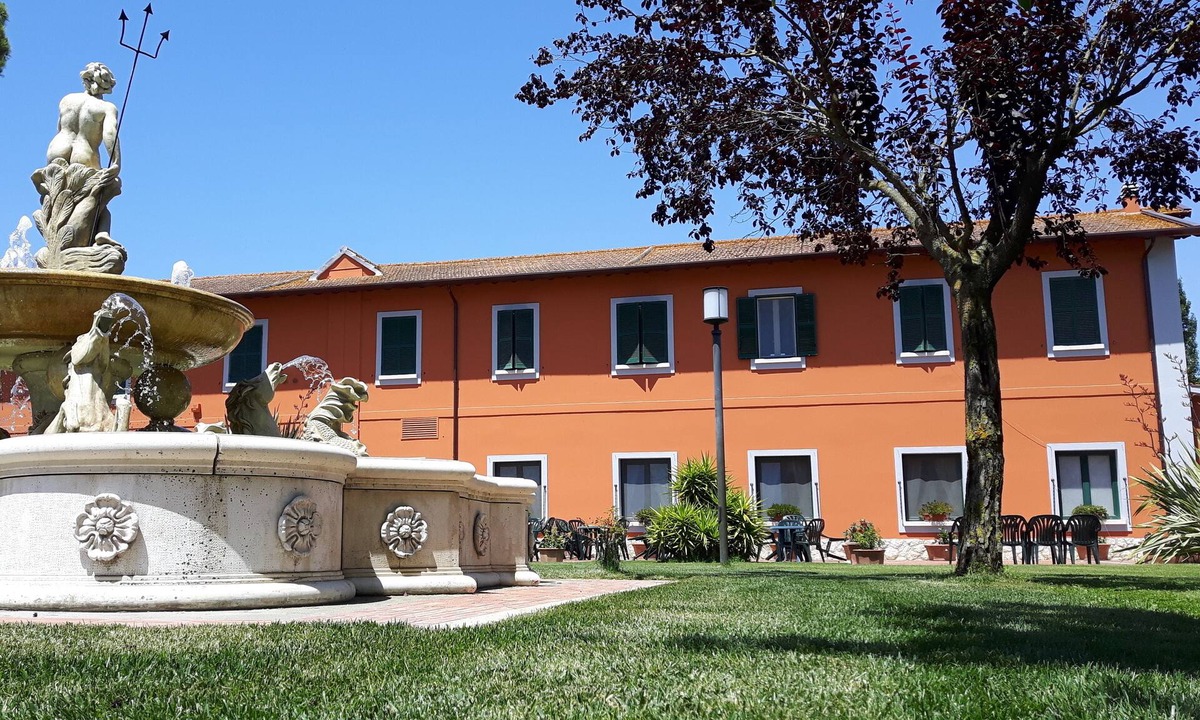 Borgo Santa Maria Other | Il Casale Corte Rossa