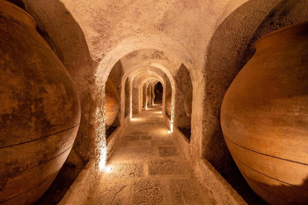 Villarejo de Salvanes Hotel | La Bodega de Quintín