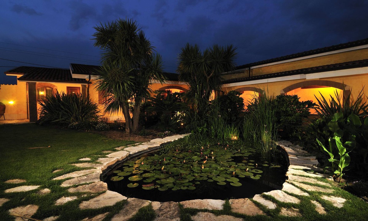 Borgo Santa Maria Hotel | La Locanda del Cavaliere