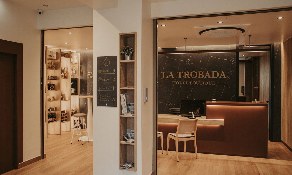 Ripoll House | La Trobada Hotel Boutique