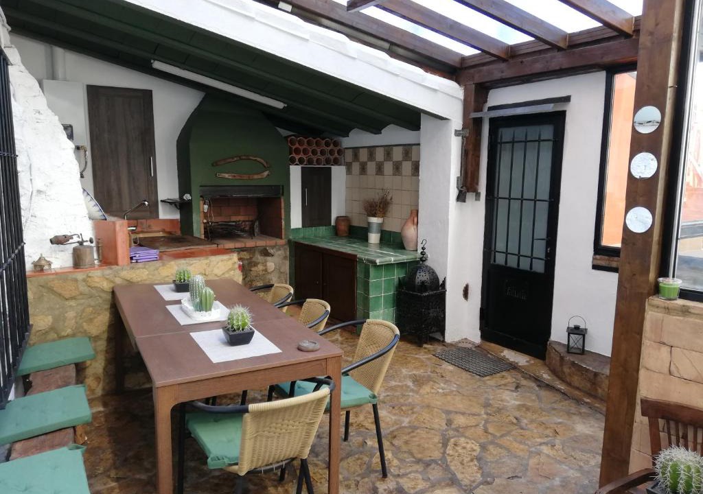 Fuentes de Rubielos Ski Chalet | La Vieja Escuela