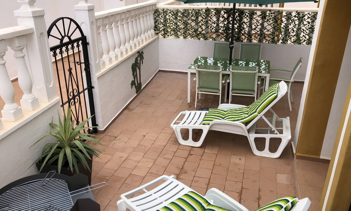 Orihuela Costa Apartment | Large 2 Bedroom Apartment - Private Garden- 10 Min from La Zenia Beach/Boulevard