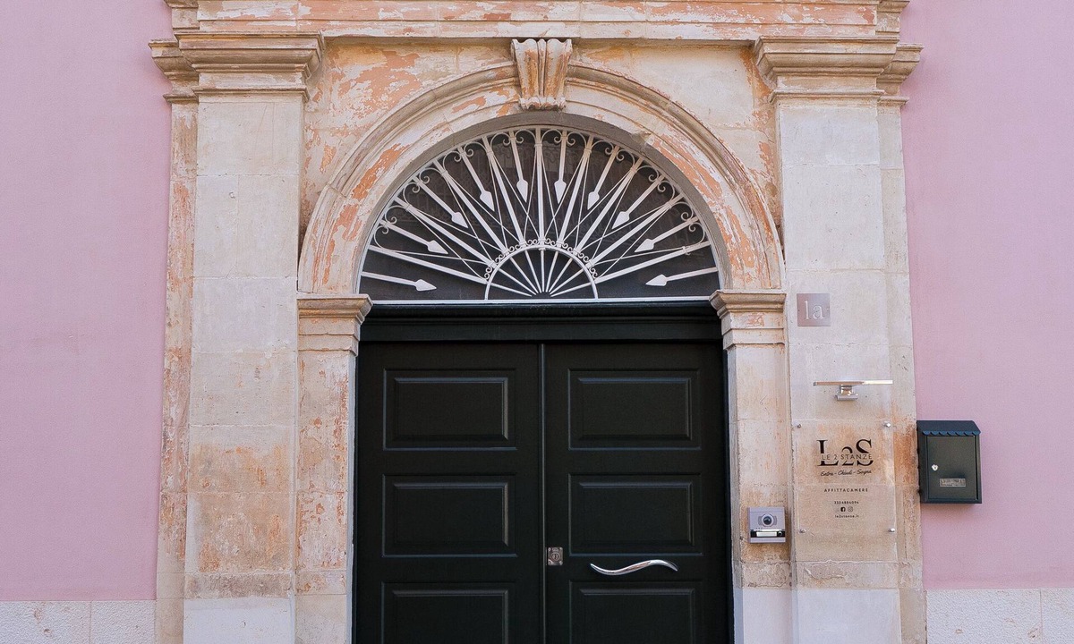 Vittoria House | Le2Stanze