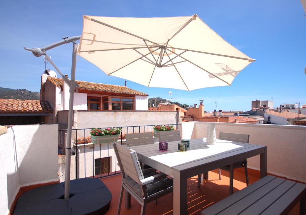 Tossa de Mar House | Lets Holidays Centric House with Parking
