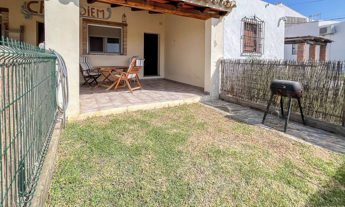 Bolonia Apartment | lightbooking Carpe Diem