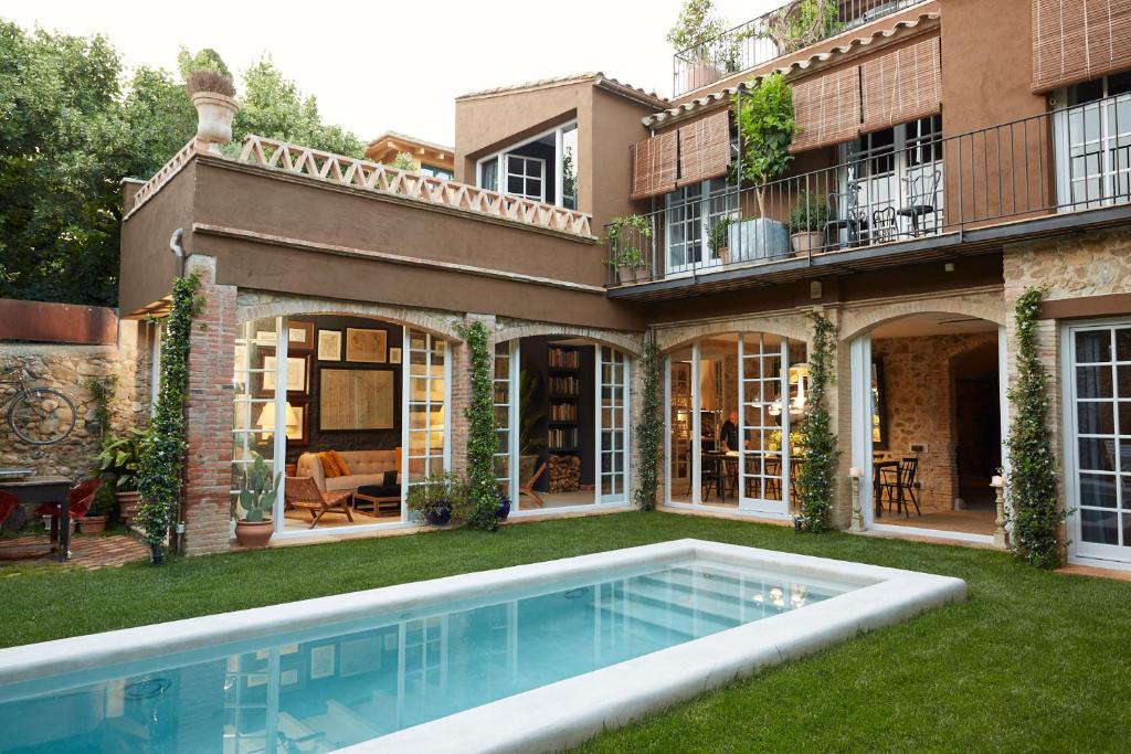 Corca House | Llimona Suites - Adults Only