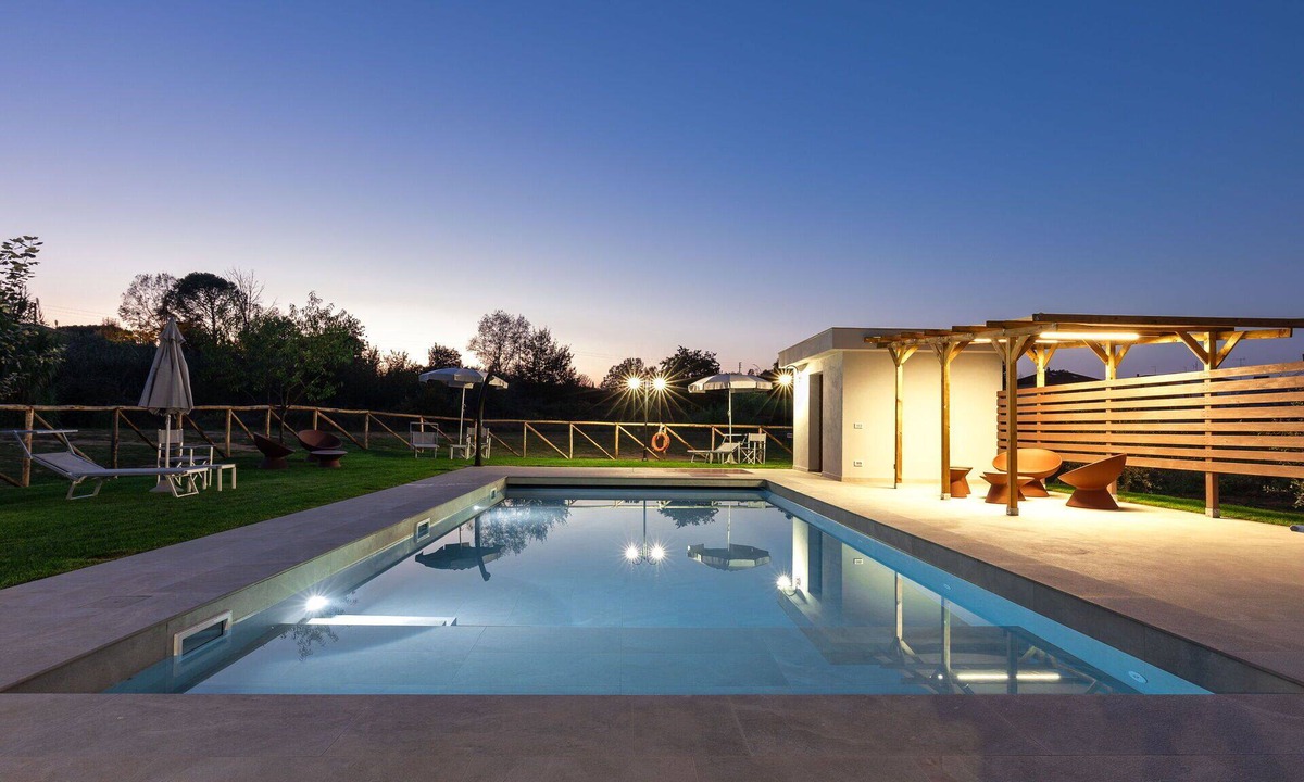 Larciano House | Lovely apartment in villa for 2 people with A/C, WIFI, pool and TV