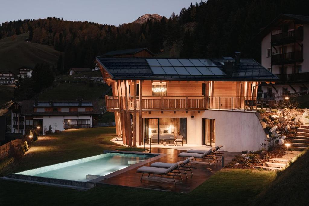 Daunei Ski Chalet | Luxury Spa Chalet Lum d'Or
