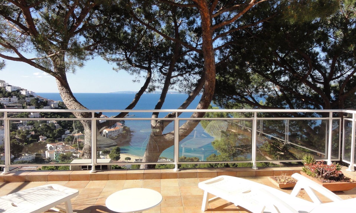 Almadraba-Canyelles Villa | Magnificent view of Canyelles cove - Costa Brava 10mn walk from the beach