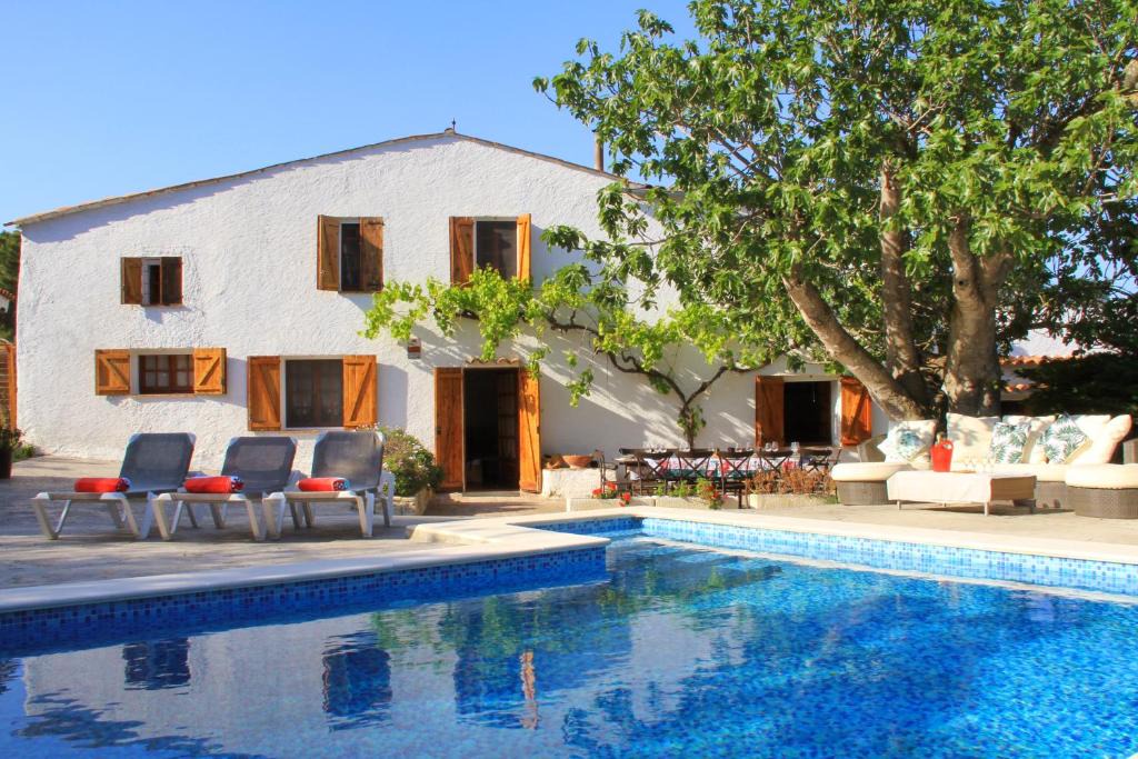 Palafolls House | Masia Can Magan Lux, Ideal Grupos 20pax
