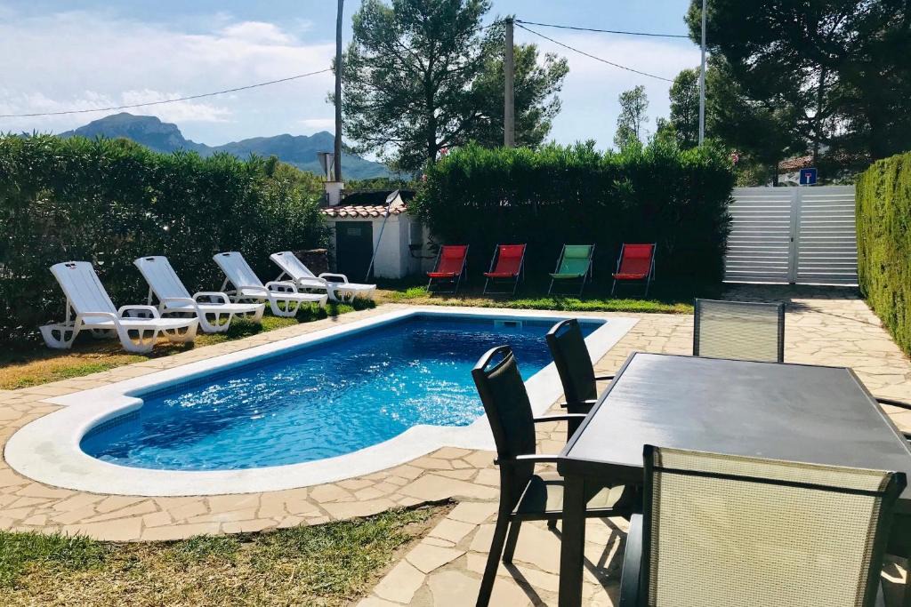 Miami Platja Villa | MEDDAYS Villa Kiara