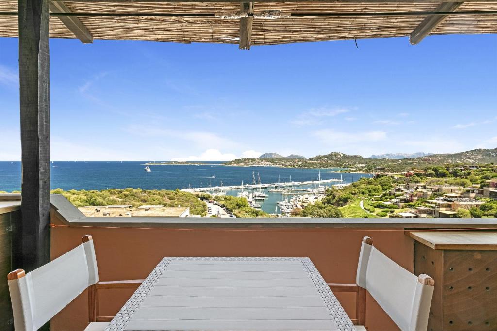 Portisco House | Miramare Flat