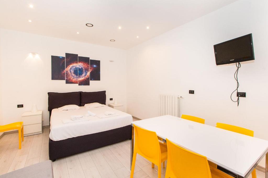 Vanchiglia Apartment | Mole Antonelliana & Royal Gardens Cozy Studio