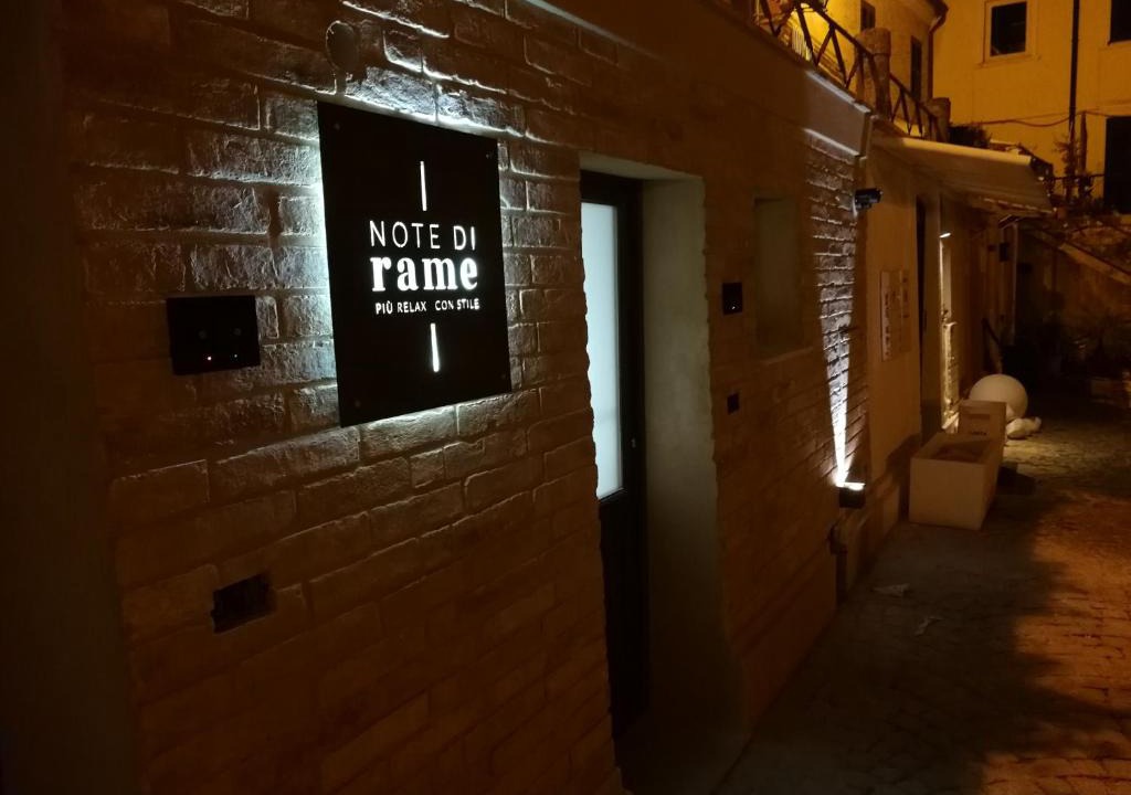 Castelfidardo Apartment | Note di Rame