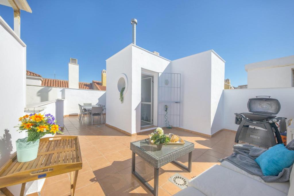La Goleta Apartment | Ollerias Rooftop