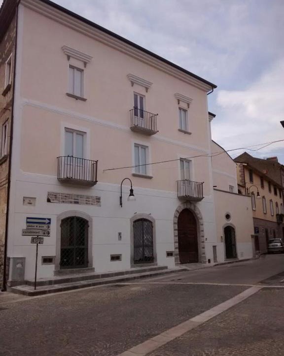 Solopaca House | Palazzo Cusani