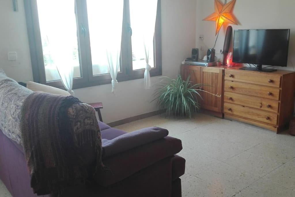 Santa Maria de Corco Apartment | Pis lluminós a L'Esquirol